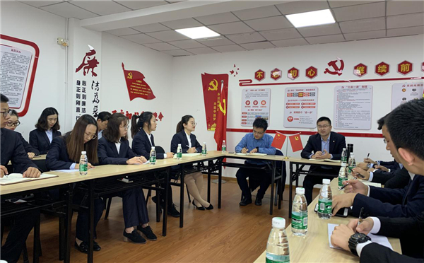 公司黨委副書記、副董事長丁建國一行到重慶中拓成都分公司調(diào)研指導(dǎo)工作