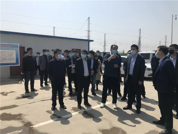 公司董事長袁仁軍一行赴河北、河南拜訪客戶