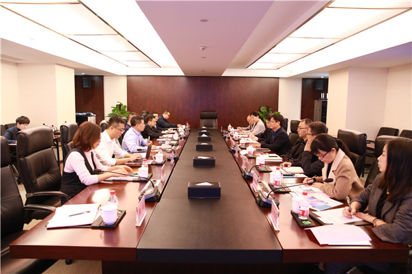 杭州市政公用公司總經(jīng)理王賢福一行到訪(fǎng)浙商中拓