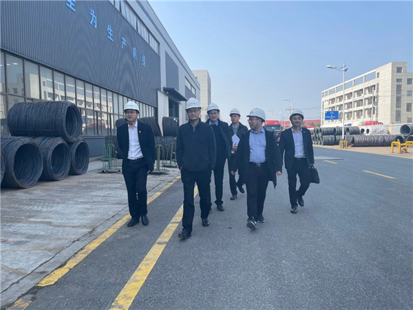 省國資委派駐集團(tuán)公司監(jiān)事陳建國一行蒞臨中拓新材料調(diào)研指導(dǎo)