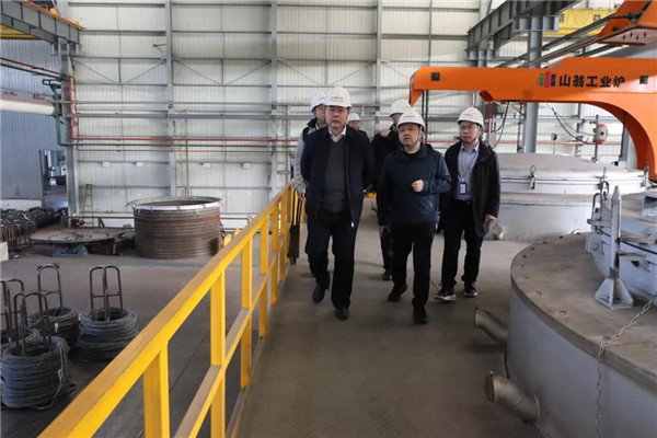 沙鋼集團總裁、東北特鋼董事長龔盛一行到中拓新材料公司走訪交流