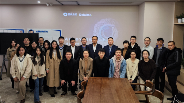 公司數(shù)據(jù)運營平臺項目啟動會順利召開