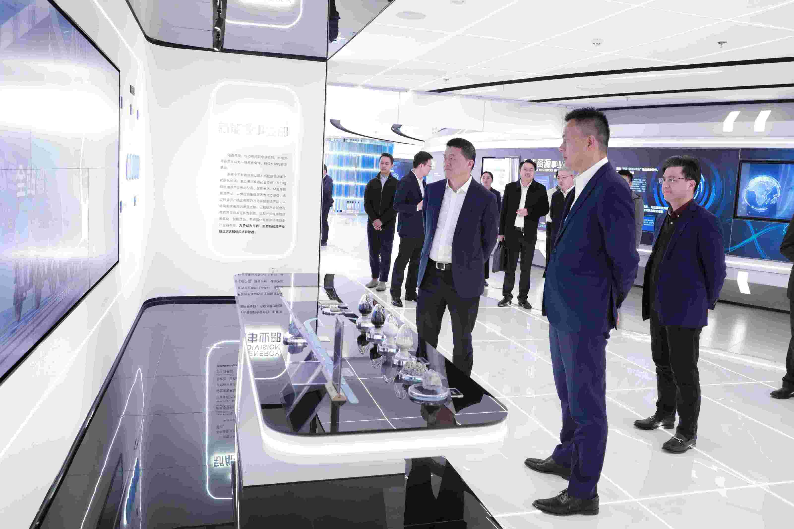 上海市國資委黨委委員、副主任陳東調(diào)研浙商中拓