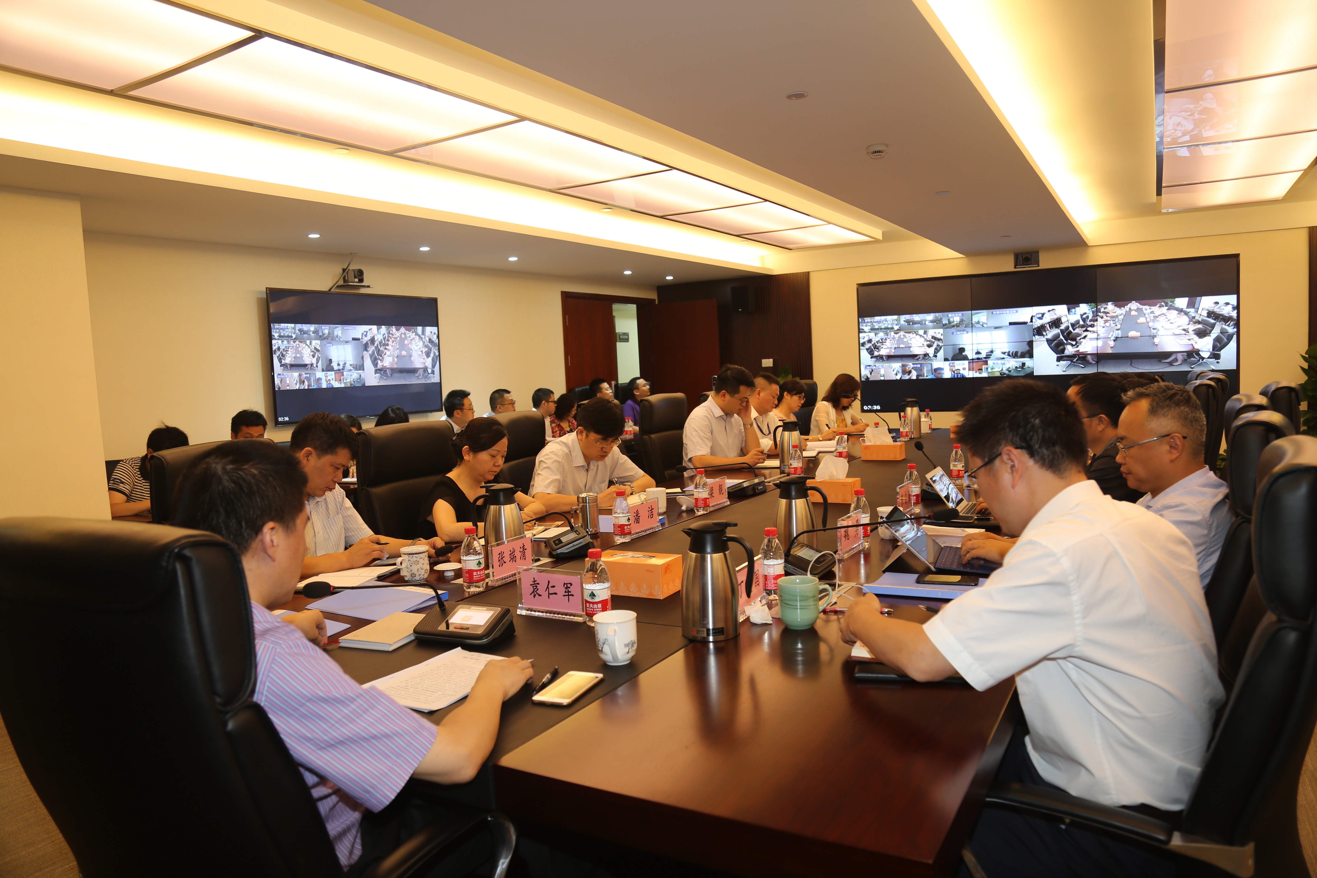 公司開展促改革 強(qiáng)創(chuàng)新 謀發(fā)展“半月談”活動(dòng)